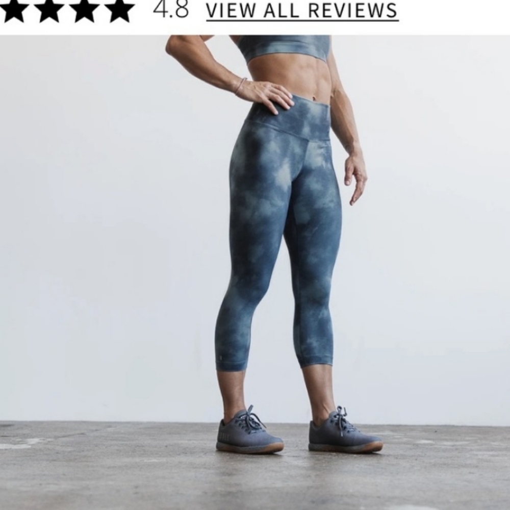 NOBULL  crop legging in tie dye Size S